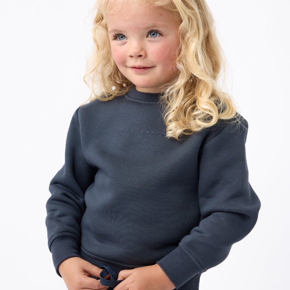 Cozy Earth Other - NWT COZY EARTH CityScape CrewNeck Super Soft Sweatshirts, Color-Eclipse, Unisex